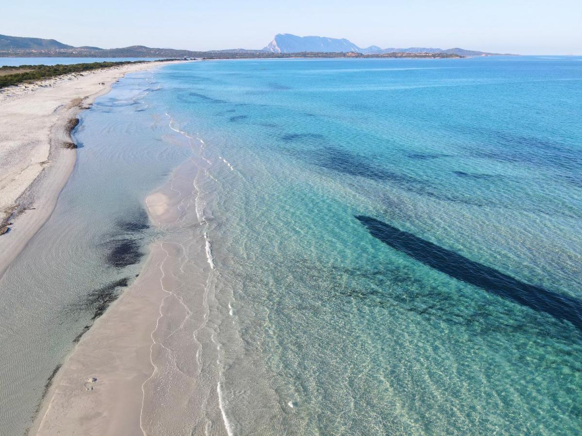Il Faro San Teodoro 아파트 호텔 외부 사진